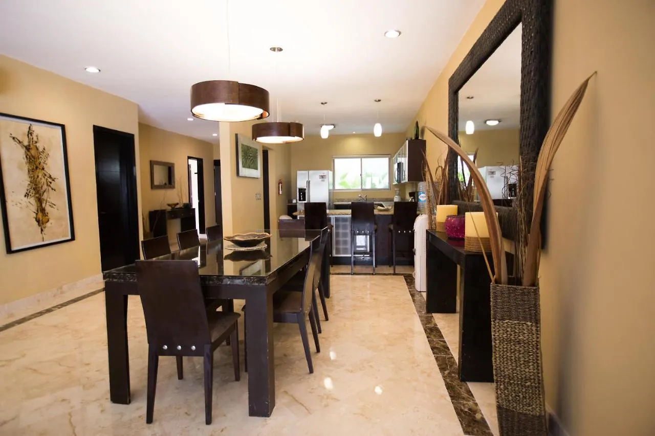 Condominios Corto Maltes Playa del Carmen Apartment